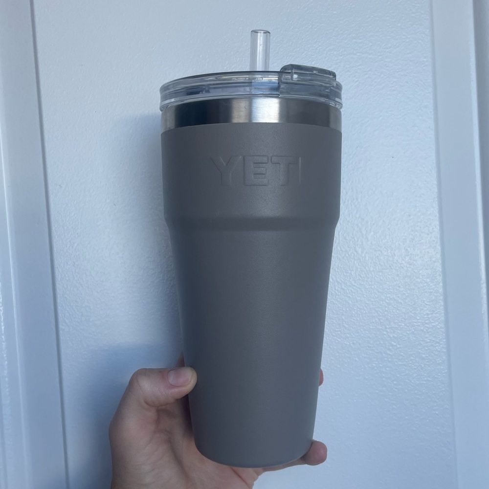 26 Oz Yeti Rambler